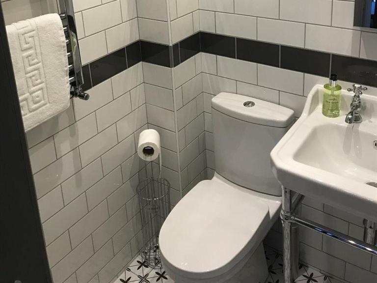 ホテル No.16 シーハム エクステリア 写真 Bathroom